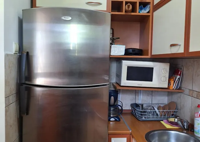 Music-center, In The Center Of